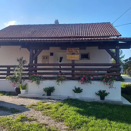 Guest House Happy Day Slunj Exterior photo